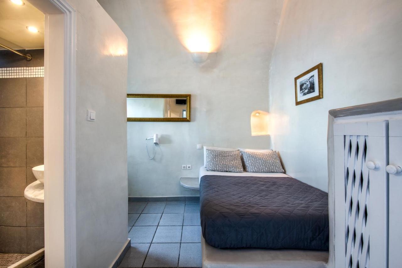 Katerina'S Castle - Caldera Cave Hotel อิเมโรวิยอน ภายนอก รูปภาพ