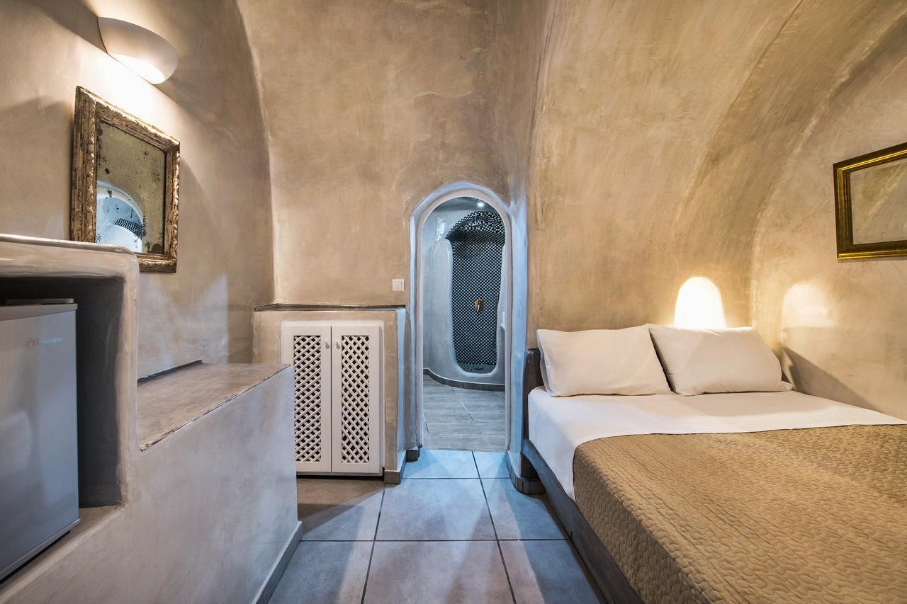 Katerina'S Castle - Caldera Cave Hotel อิเมโรวิยอน ภายนอก รูปภาพ